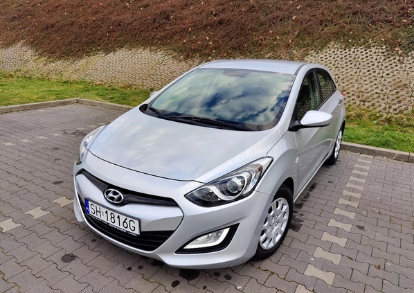 Hyundai I30 cena 37900 przebieg: 113756, rok produkcji 2015 z Węgorzyno małe 742
